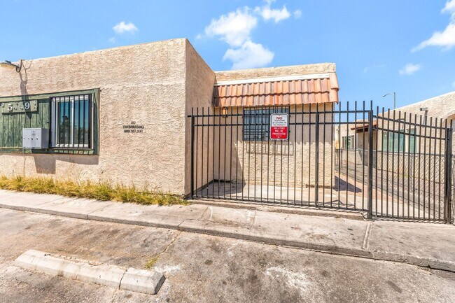 Foto del edificio - 5309 W Cheyenne Ave