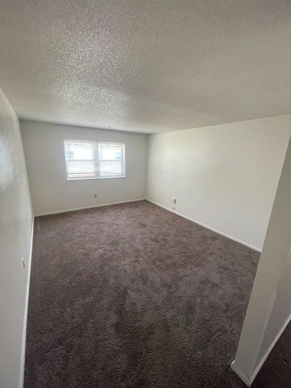 Building Photo - 1415 W Maple Ave