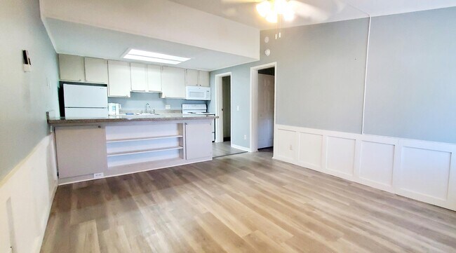 Foto del edificio - 560 7th Pl