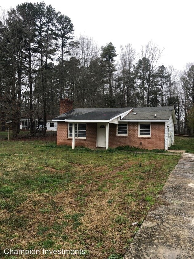 Foto principal - 2 br, 1 bath House - 6010 Leo Drive