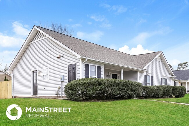 Building Photo - 3612 Markham Rd