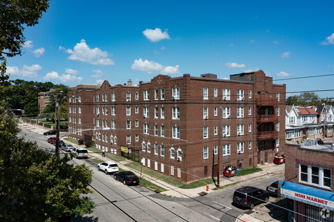 Foto del edificio - Oak Lane Court Apartments