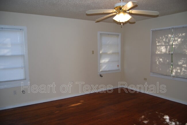 Foto del edificio - 4010 Homan Ave