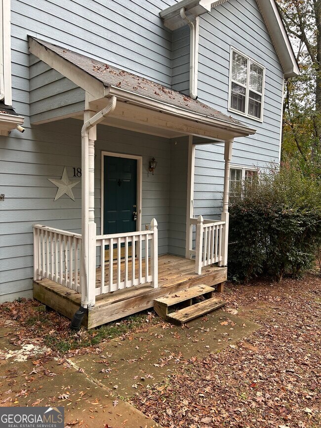 Foto del edificio - 185 Pebble Creek Dr