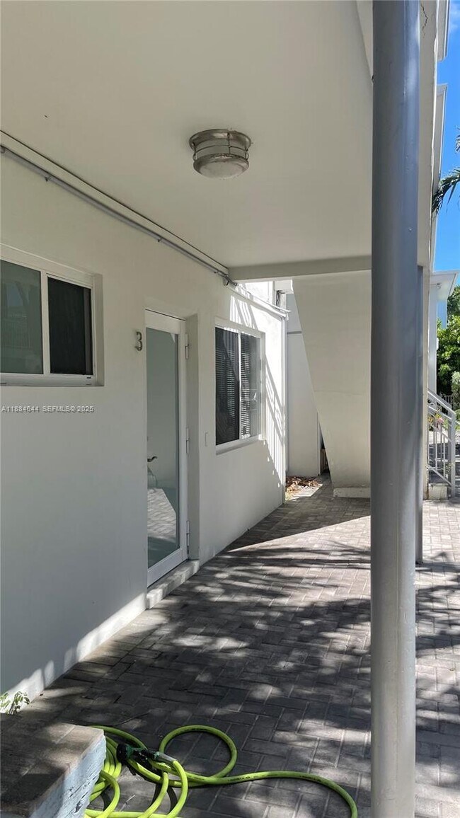 Foto del edificio - 320 86th St