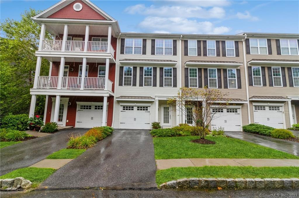 154 Warrington Round Unit 154, Danbury, CT 06810 Condo for Rent in