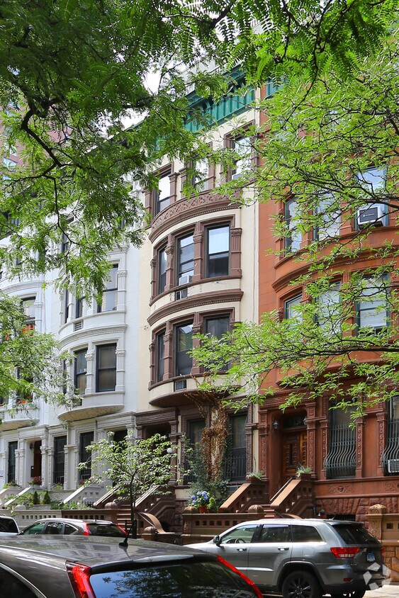Primary Photo - 124 W 80th St