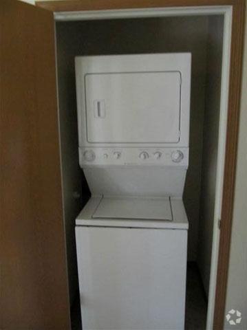 In-unit Laundry - Elliott Heights