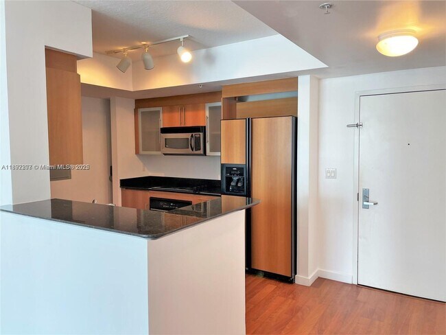 Building Photo - 325 S Biscayne Blvd