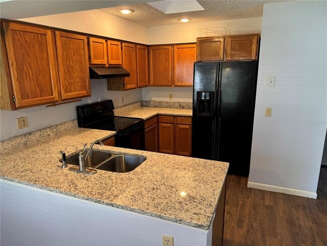 Building Photo - 4618 Suntree Blvd