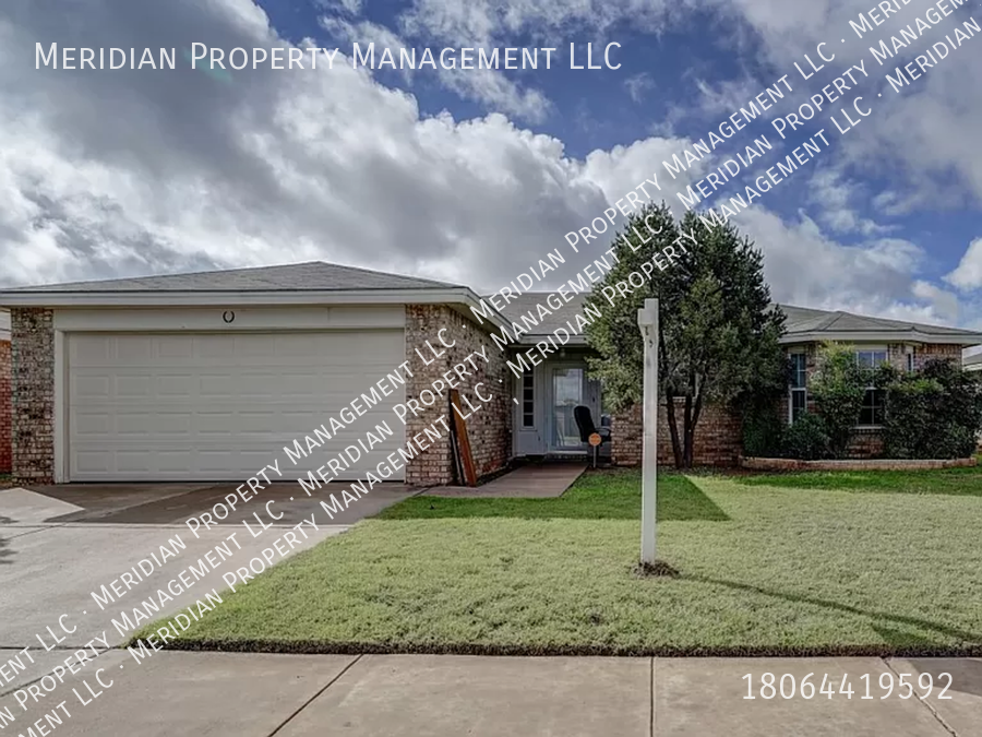 Foto principal - Three bed, two bath home in Friendship ISD