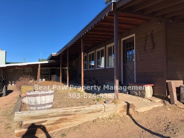 Primary Photo - Month to Month Rental in Morrison