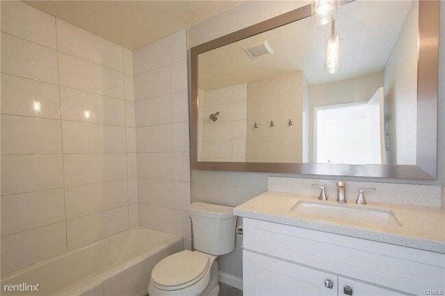Building Photo - 1 br, 1 bath House - 1166 Gaviota Dr