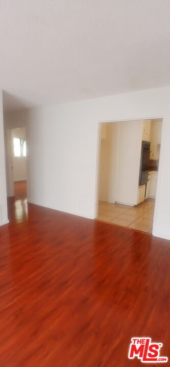 Foto del edificio - 4106 Rosewood Ave