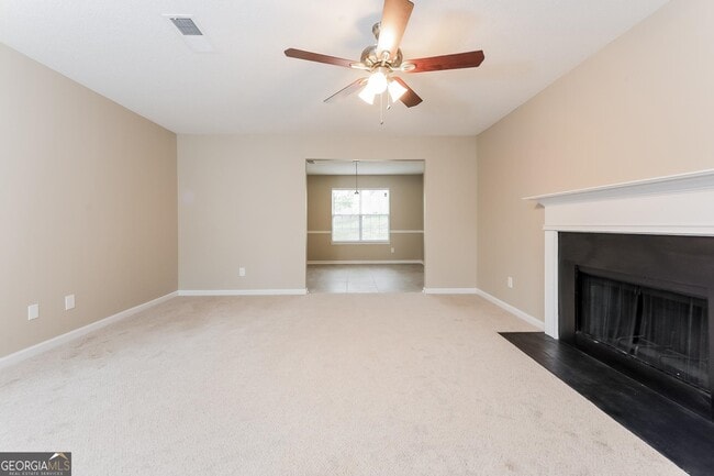 Building Photo - 1071 Erie Cir