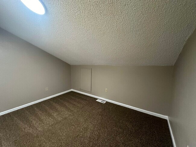 Building Photo - 1558 Keily Run
