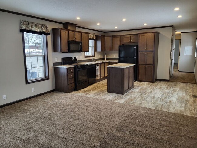 Foto del edificio - 61 Meadowlark Ln