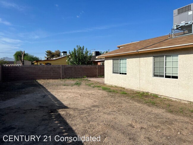 Building Photo - 3 br, 2 bath House - 5250 Morris Street