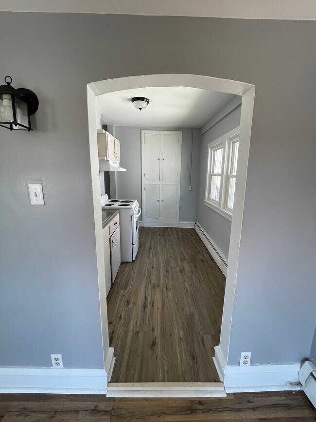 153 Main St Unit 2, Phoenixville, PA 19460 Apartments in Phoenixville