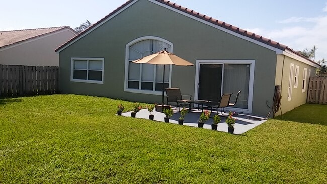 Photo - 9636 Tavernier Dr House