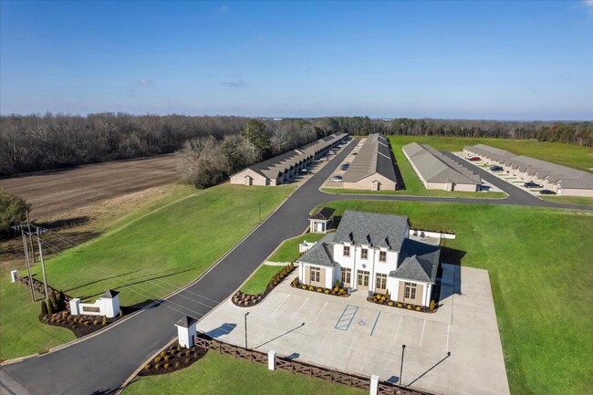 Foto del edificio - St. Andrews Luxury Apartments