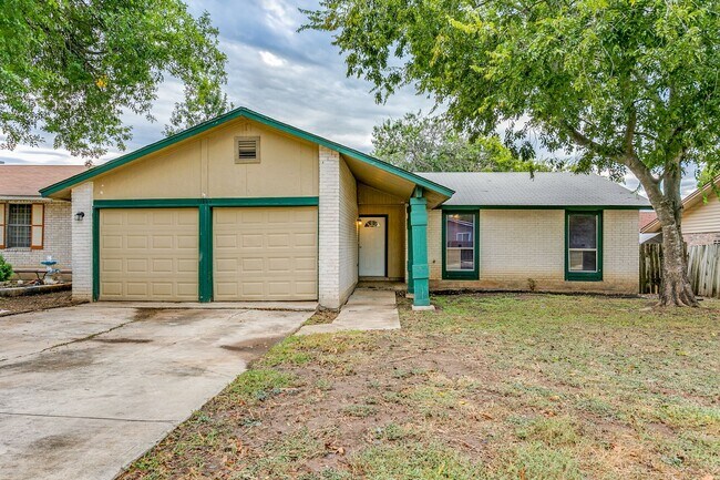 Foto del edificio - 3-BEDROOM HOME IN NACOGDOCHES NORTH