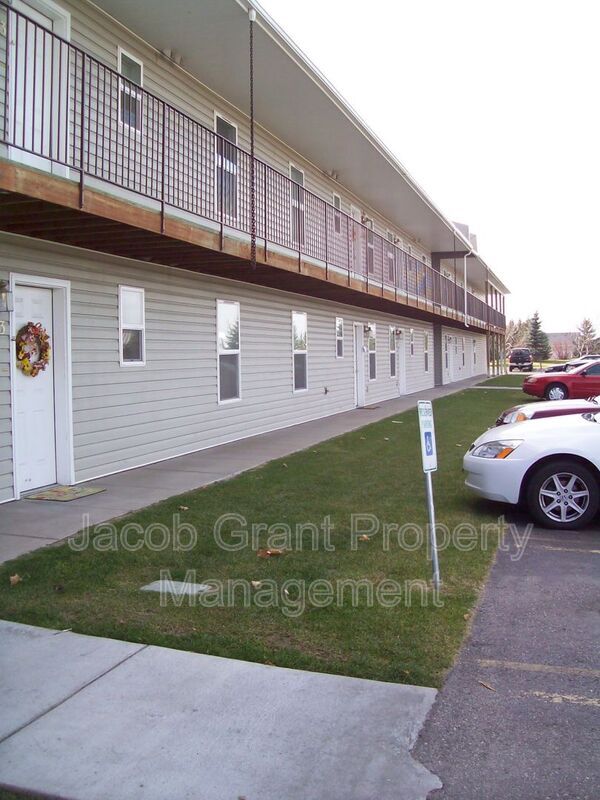 Building Photo - 1378 Curlew Ave