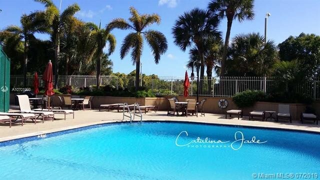 Foto del edificio - 2843 S Bayshore Dr  6D