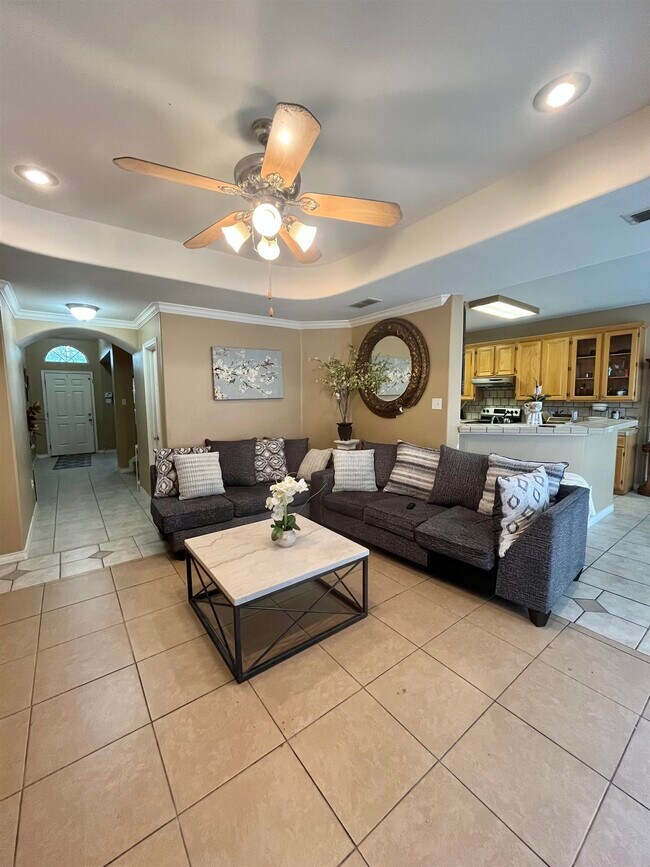 Foto del edificio - 2813 Patron Loop