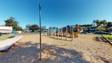 Cambridge Court photo'