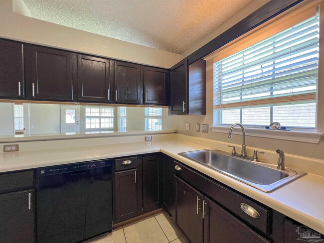 Building Photo - 3063 Flintlock Dr