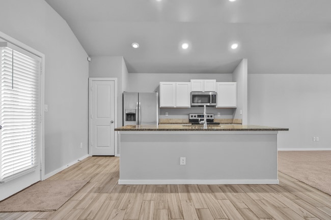 Foto del edificio - 7526 104th St