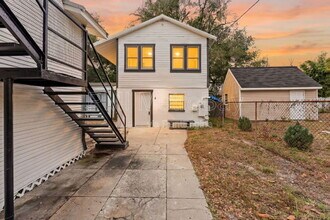 Building Photo - 2914 N 10th St