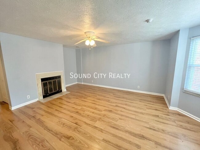 Foto del edificio - 238 Timberway Dr