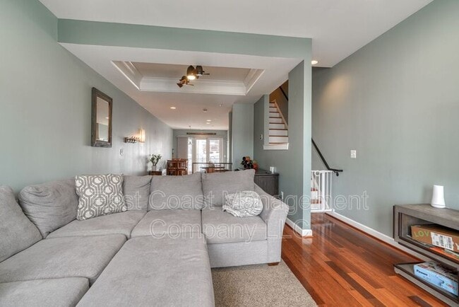 Building Photo - 928 S Robinson St