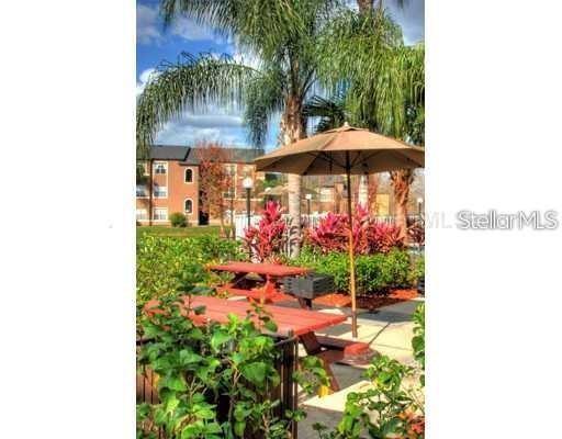 Foto del edificio - 5713 Gatlin Ave