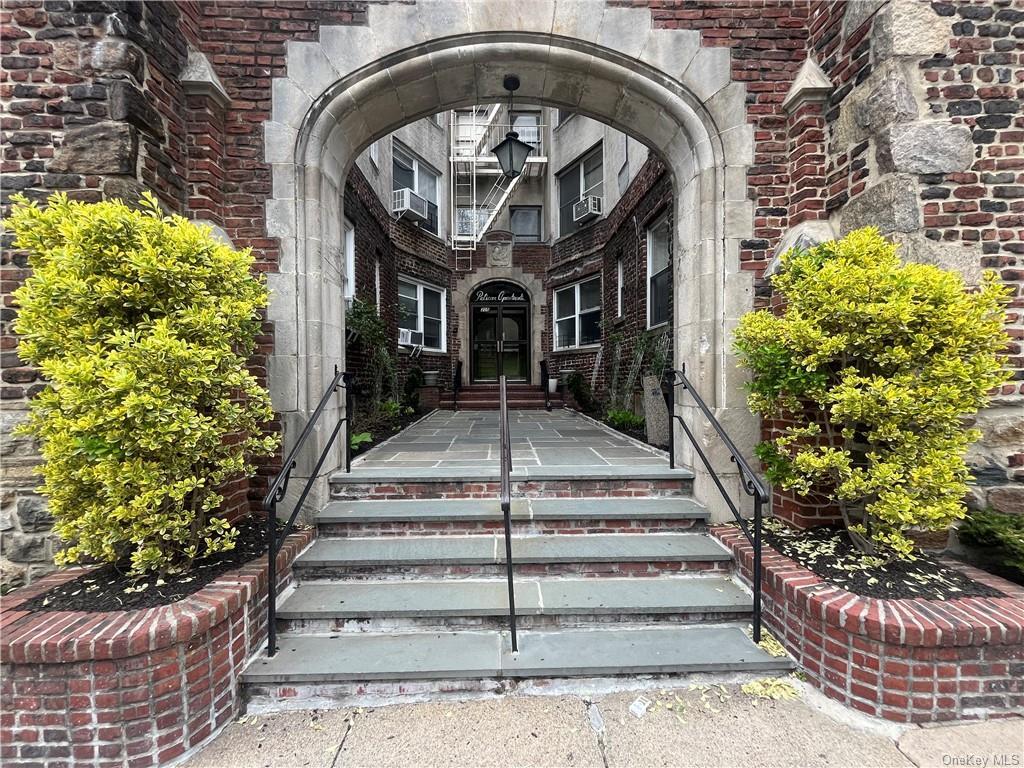 Foto principal - 101 Lincoln Ave