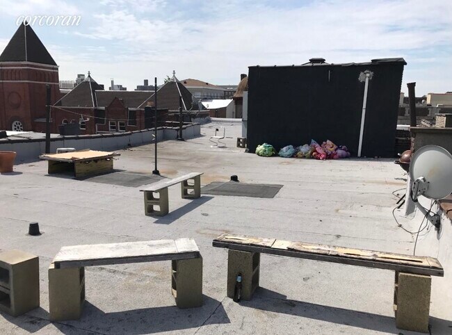 Foto del edificio - 47 MacDonough St