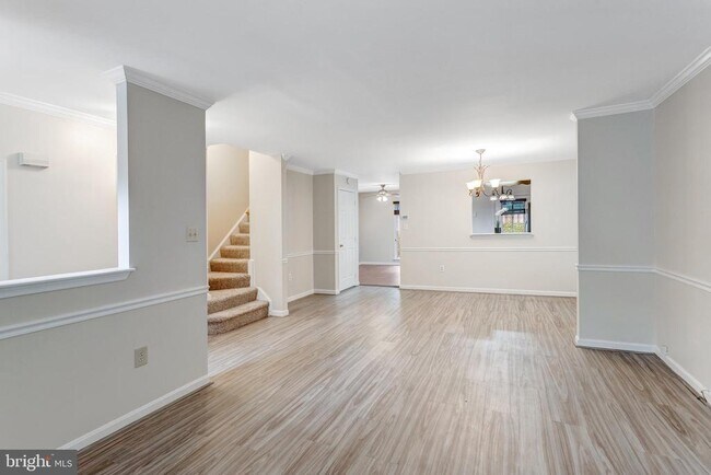 Building Photo - 12343 Manchester Way