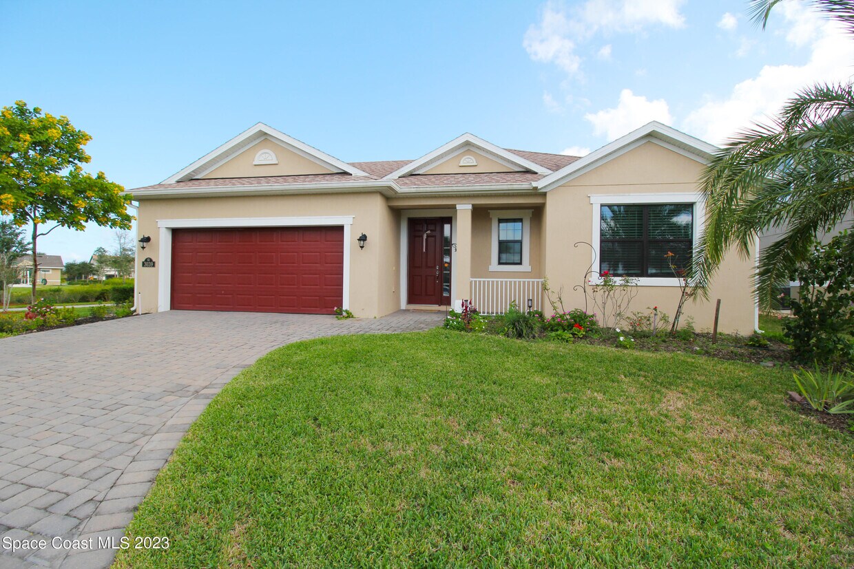 Foto principal - 3039 Burghley Park Way