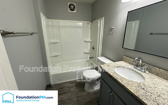 Foto del edificio - 1283 E Raines Rd