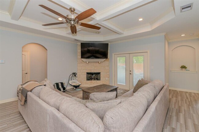Foto del edificio - 8195 Quail Hollow Dr