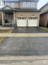 Building Photo - 25 Roma Dr