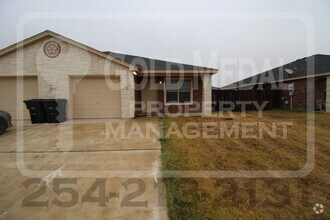 Building Photo - 4505 Cambridge Dr