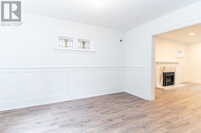 Building Photo - 184 Lawrence Ave E