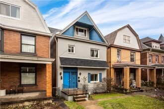 Building Photo - 842 Chislett St