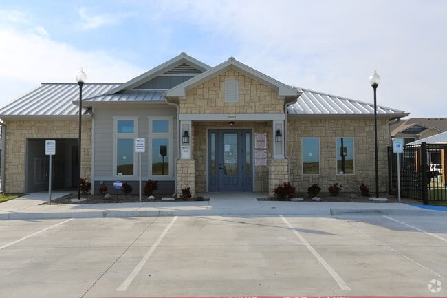 Building Photo - Riverside Village Apartments