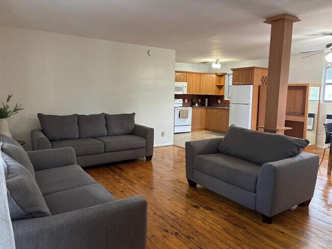 Foto del edificio - 790 NE 91st St