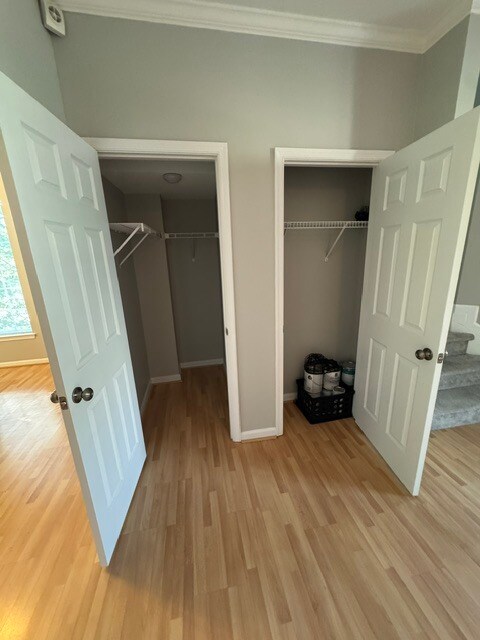Almacenamiento en la sala de estar - 61 Harbour Heights Dr