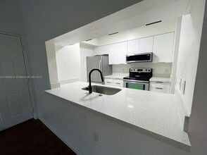 Building Photo - 12124 St.Andrews Pl